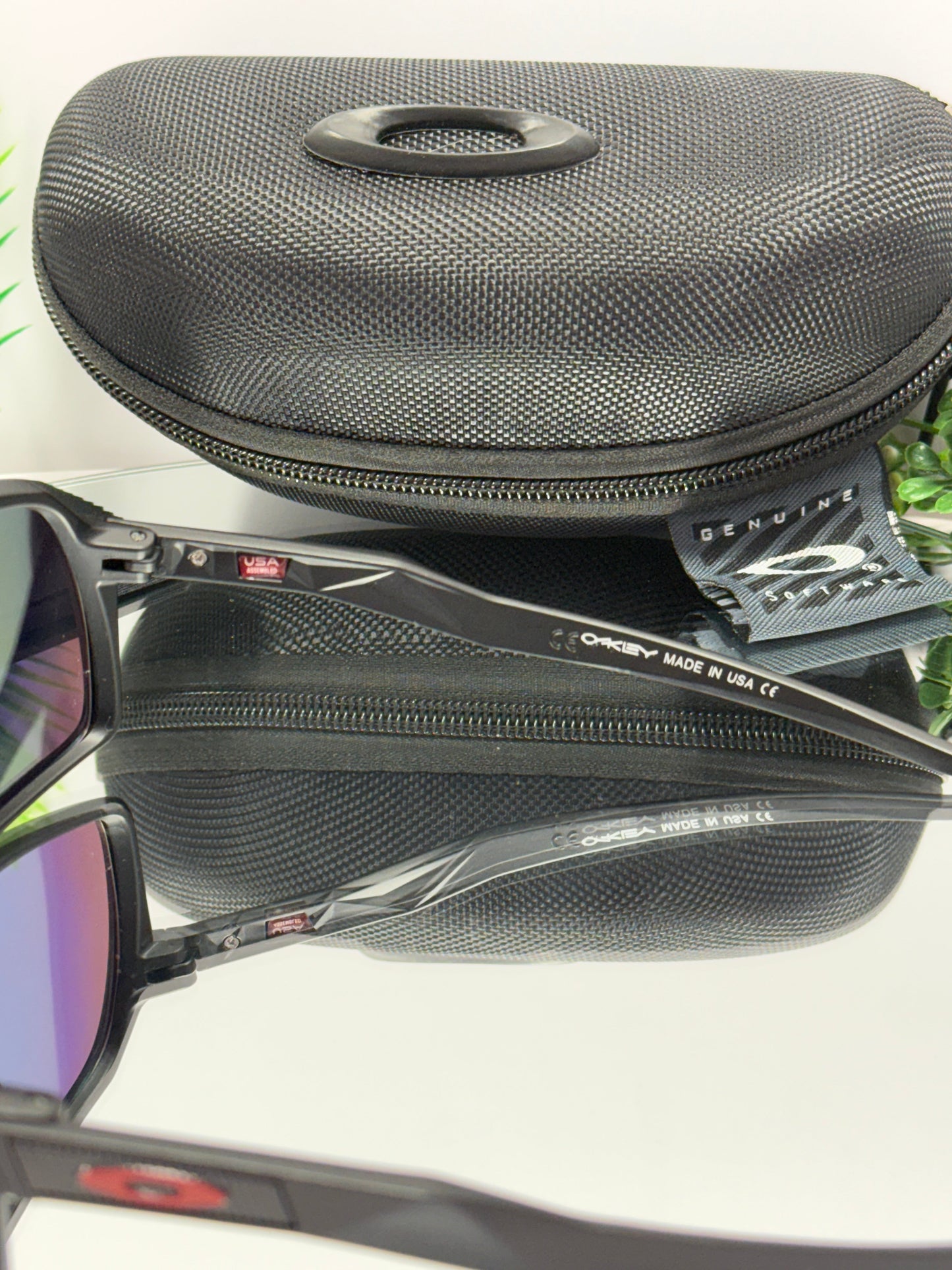 SURTO Sports ( Red Mirror & Black )