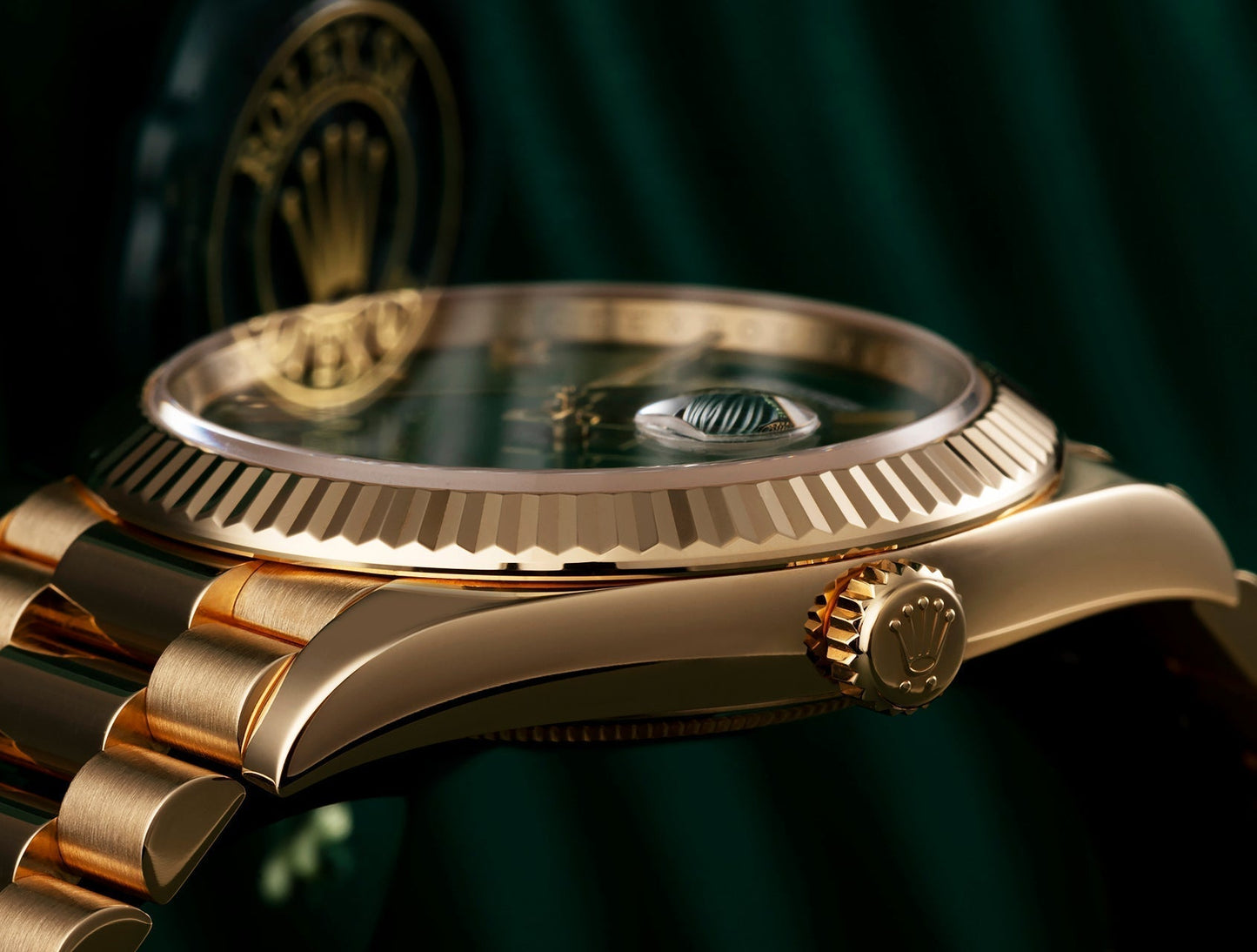 Day-Date 40 R Gold Green Ombre Roman Numeral Dial